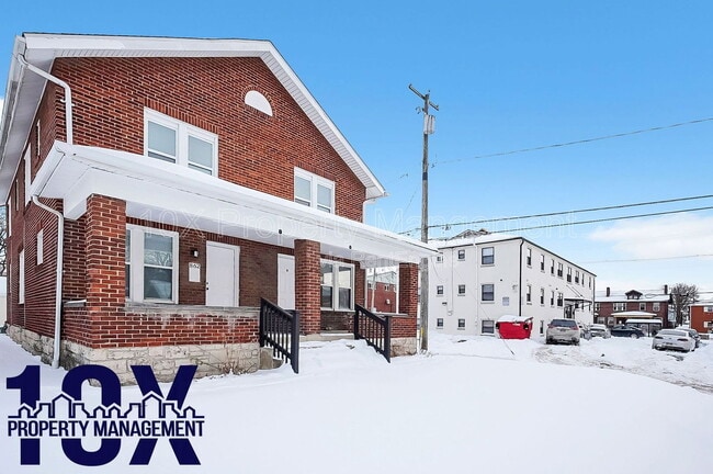 Building Photo - 864 Fairwood Ave