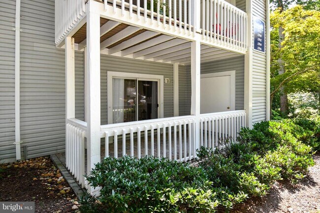 Building Photo - 11944 Cardamom Dr