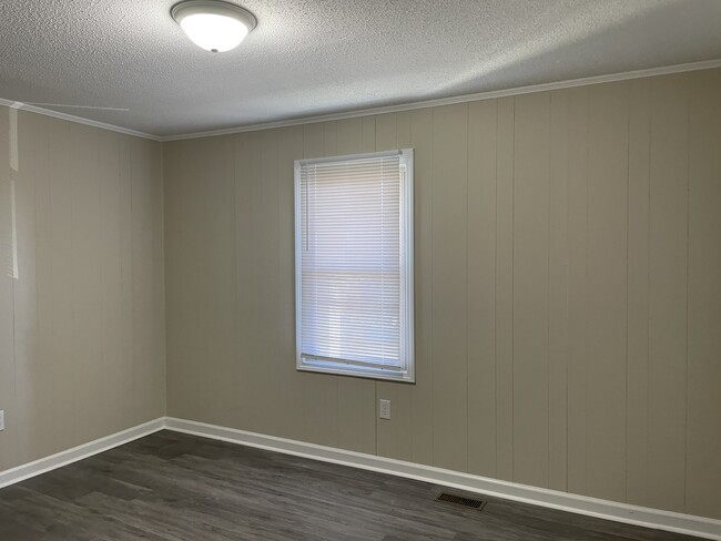 Bedroom 2 - 17 Berkley Ave