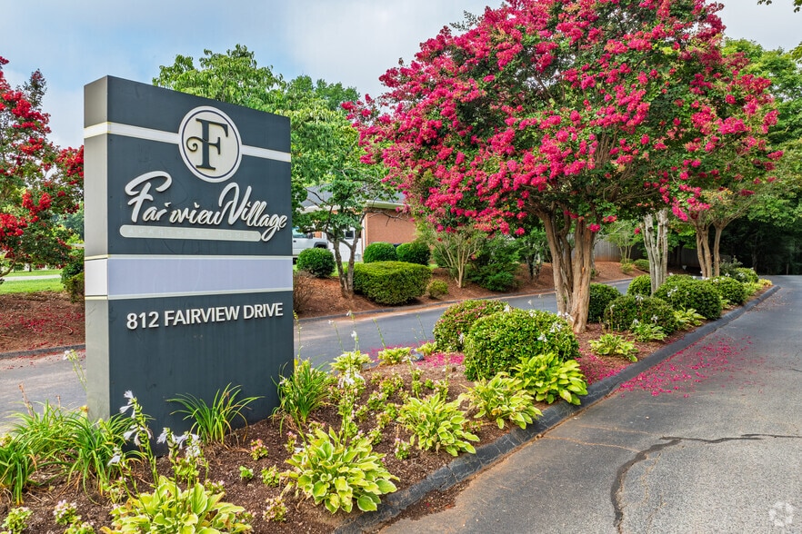 Signage - Fairview Village