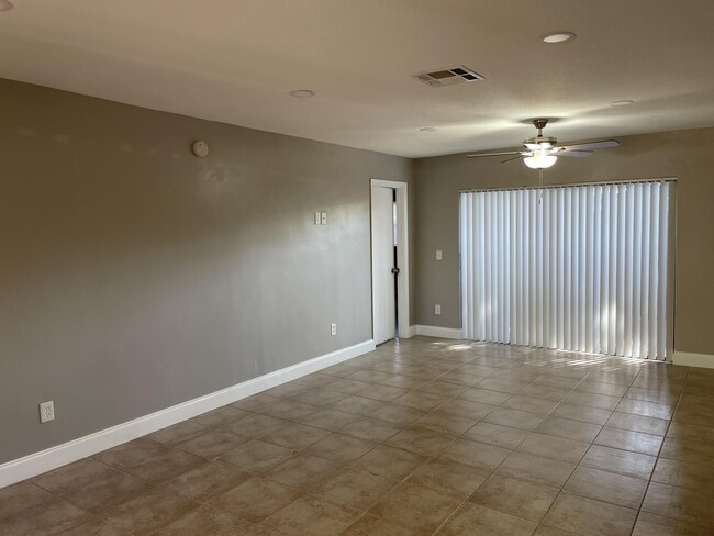 Building Photo - 22339 Palomita Dr