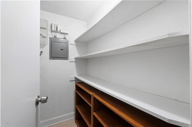 Building Photo - 757 Houston Mill Rd NE