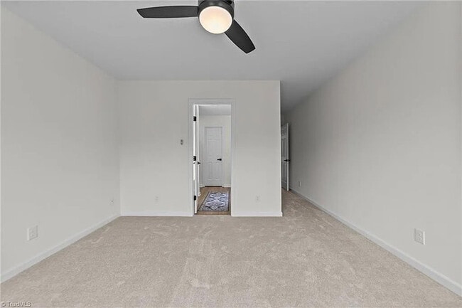 Building Photo - Earn Wealth While Leasing - Like a Homeowner - Lease to Own