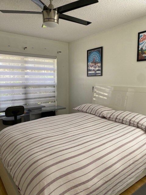 Building Photo - 416 Buttonwood Pl