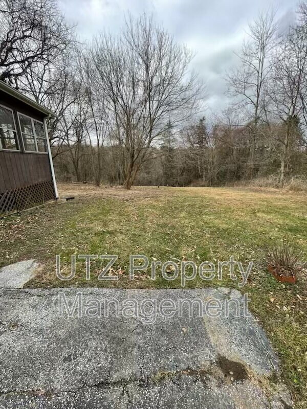 Building Photo - 2828 Cedarhurst Rd