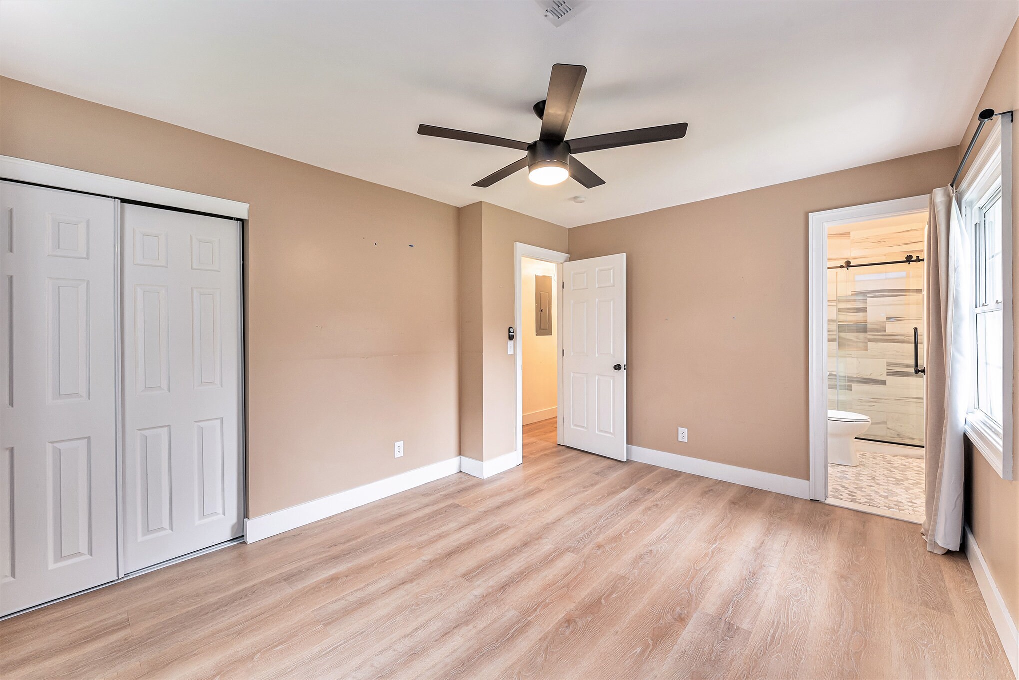 Master bedroom - 1816 Gippy Ln