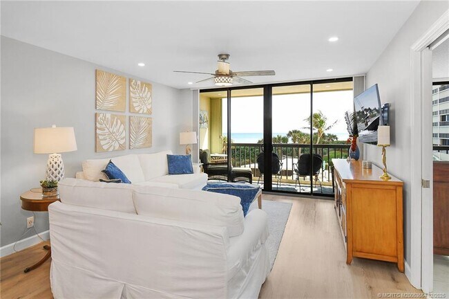 Building Photo - 9500 S Ocean Dr