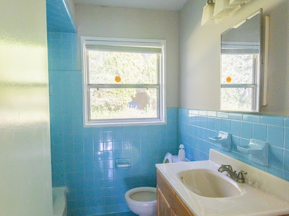 Building Photo - 9877 Redcliff Rd