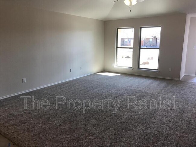 Building Photo - 1605 Wrangler Ln