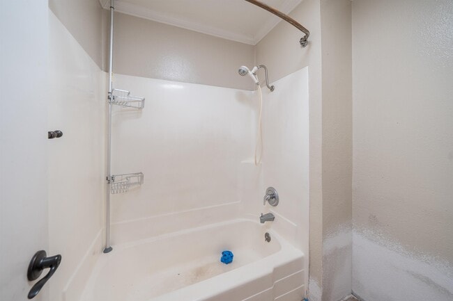 Building Photo - 8085 Caminito de Pizza