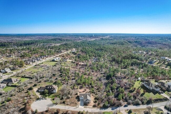 Building Photo - 117 Ori Ct