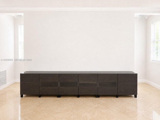 Building Photo - 2069 S Ocean Dr
