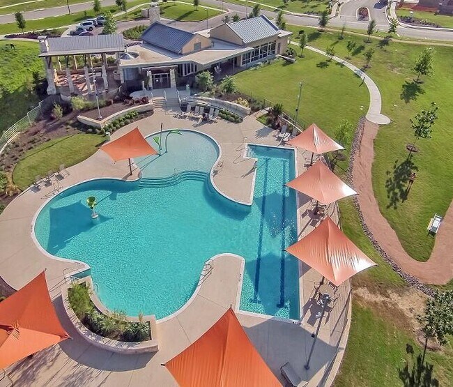 Building Photo - 416 Blue Waterleaf Ln