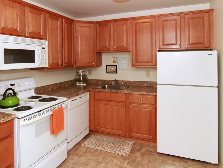 ster Hall Apartments 101 N Dithridge St Pittsburgh PA 15213