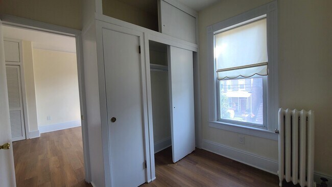 Building Photo - 135 72nd St