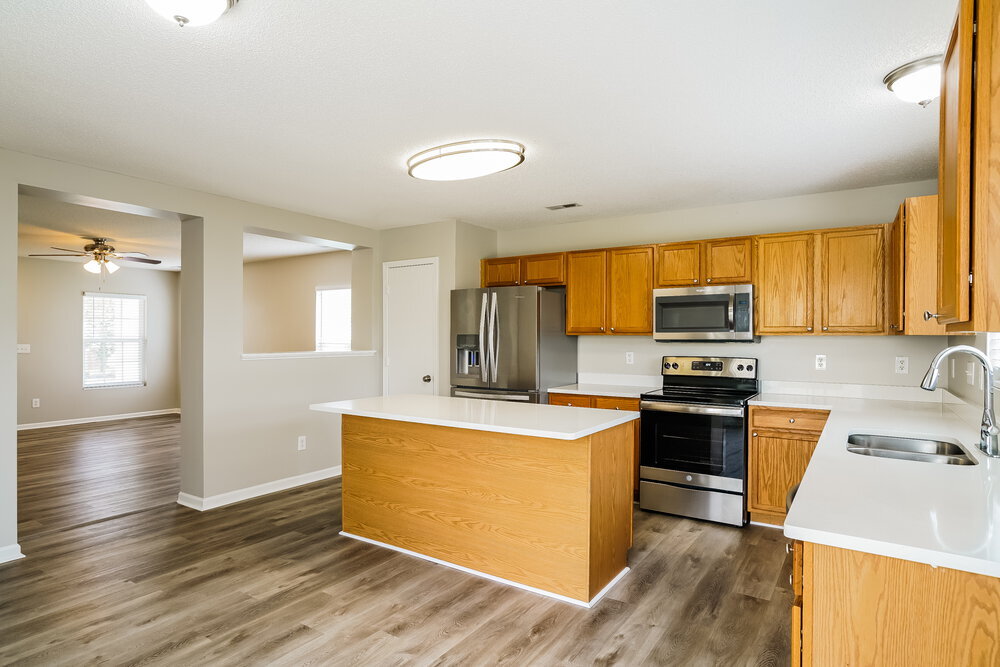 Building Photo - 3752 Tryon Ridge Dr