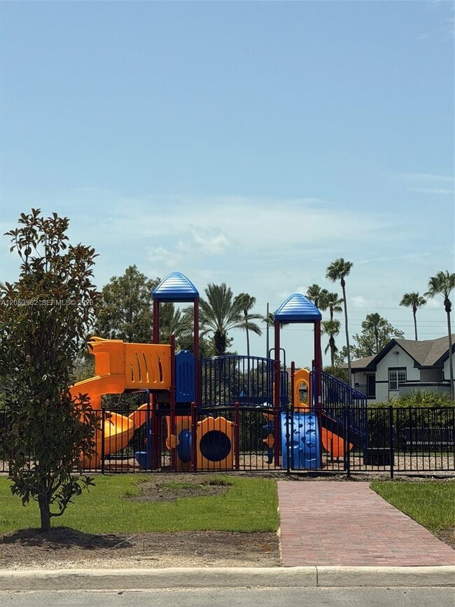 Building Photo - 5563 Millennia Park Dr
