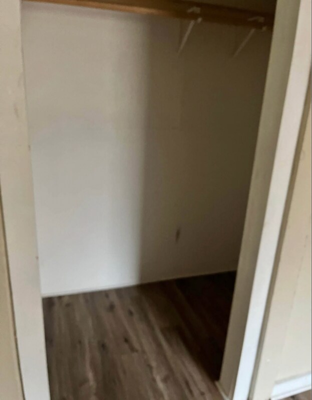 Building Photo - 1801 Duncan Ave