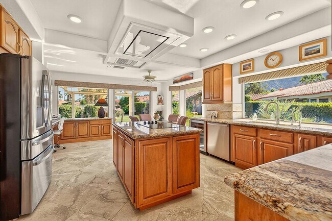 Building Photo - 45668 Pueblo Rd