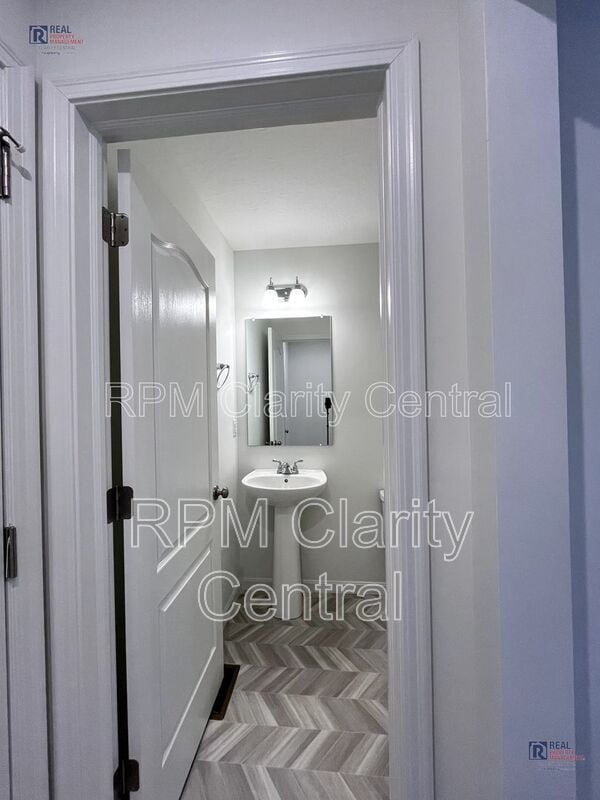 Building Photo - 375 Alonzo Palmer St