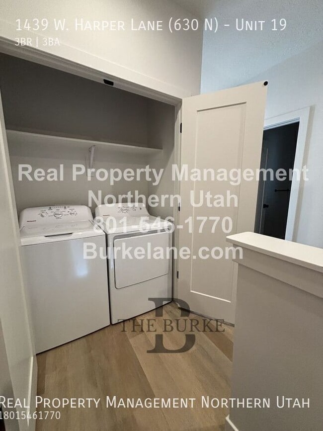 Building Photo - 1439 Harper Ln