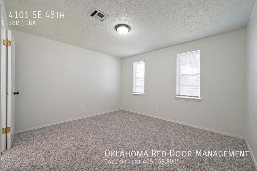 Building Photo - 4101 SE 48th-