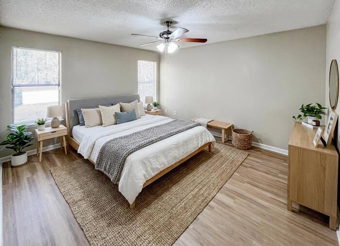 Building Photo - 7901 Winterwood Cir N