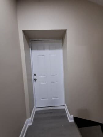 Building Photo - 935 W Marquette Rd