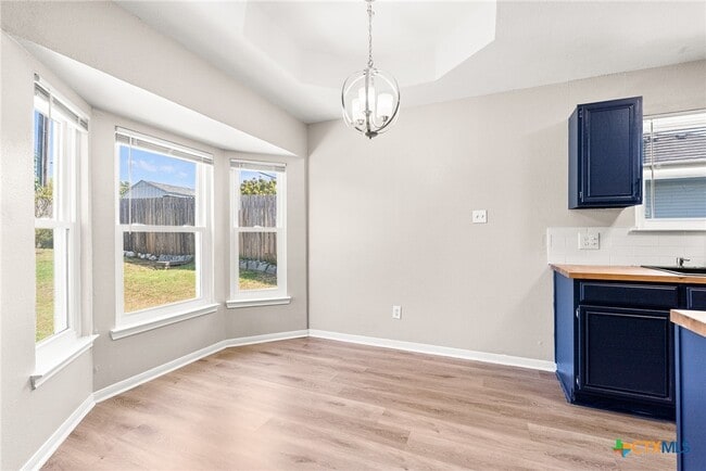 Building Photo - 2703 Fieldstone Dr