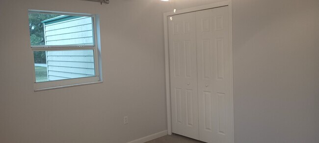 Building Photo - 6737 Udell Ln