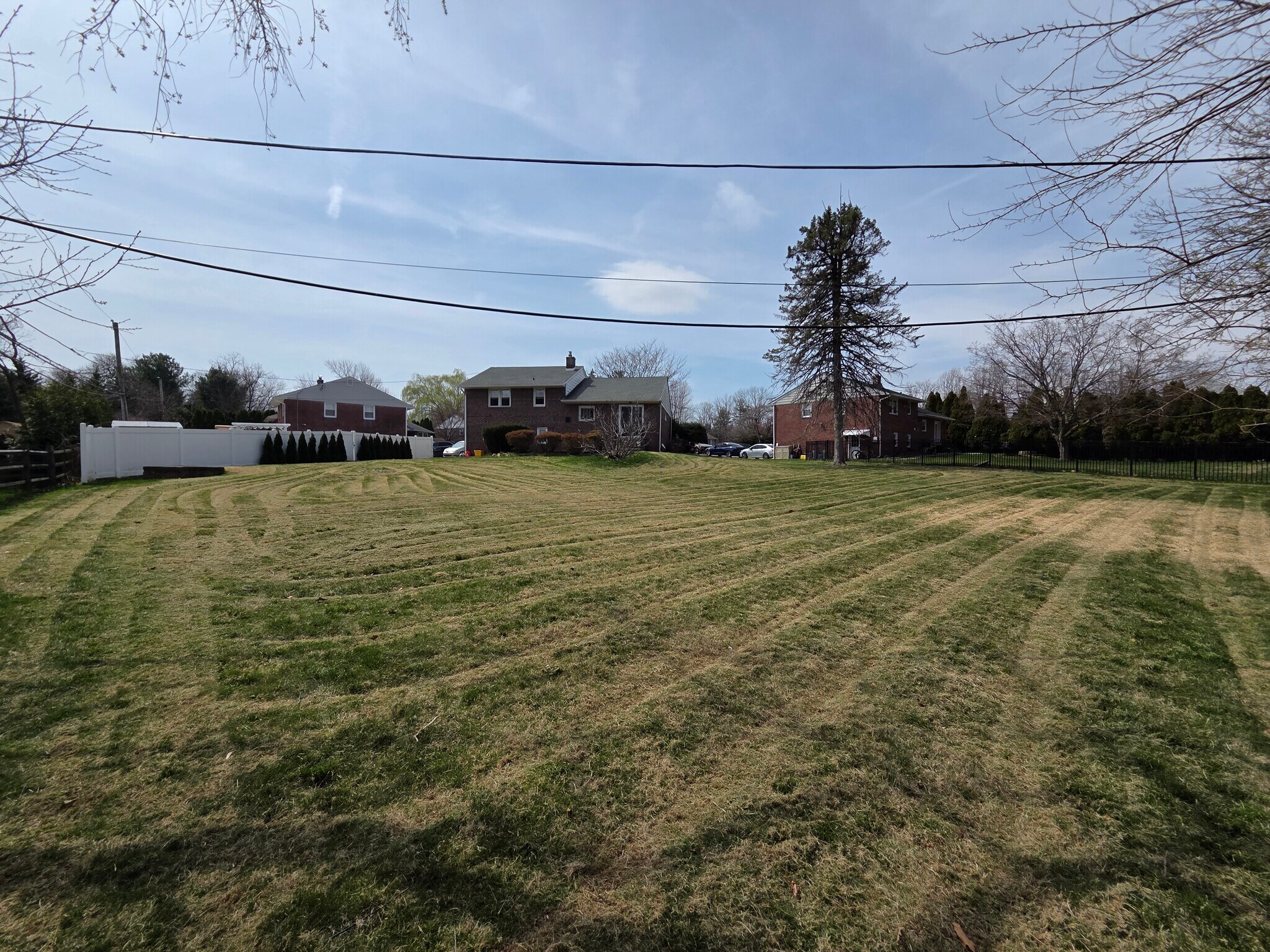 Building Photo - 811 Coppock Ln