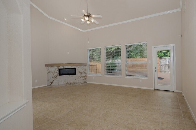 Building Photo - 47 N Spinning Wheel Cir