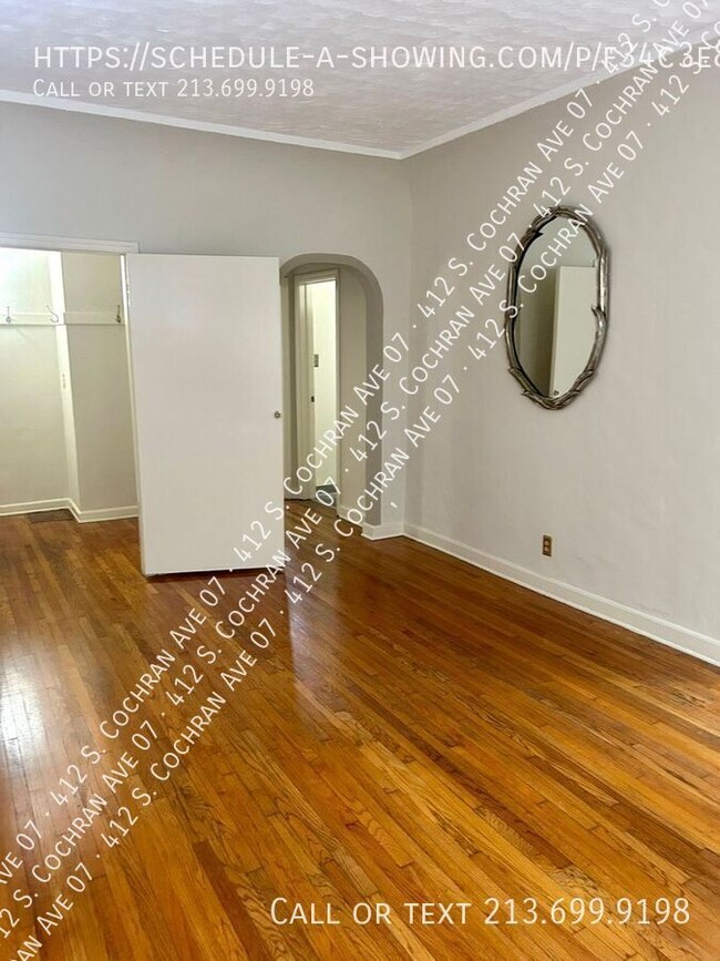 Building Photo - NO SECURITY DEPOSIT- Large Charming 1 Bedr...