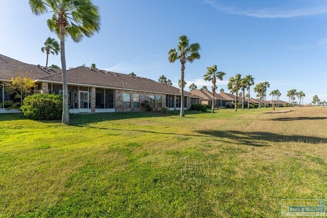 Building Photo - 29 Torrey Pines Dr