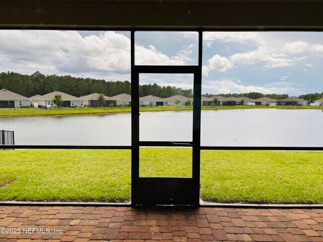 Building Photo - 380 Brybar Dr