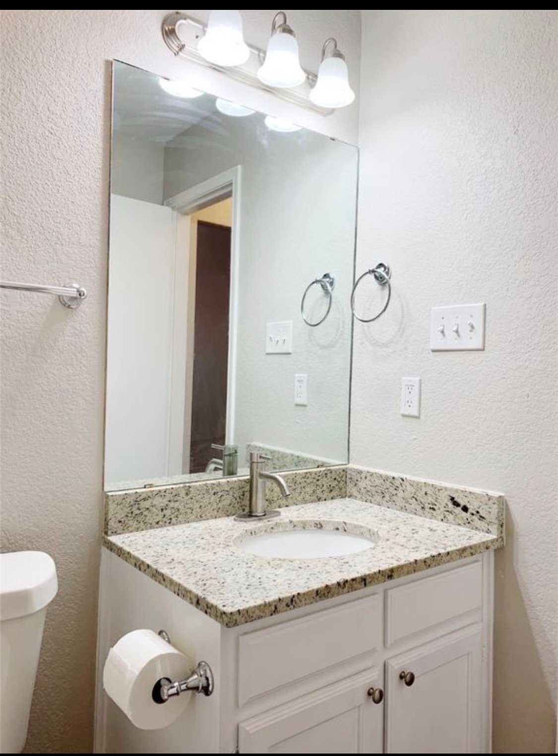 Building Photo - 5708 Ranchogrande Dr