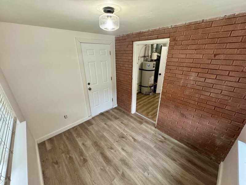 Building Photo - 445 E 700 S