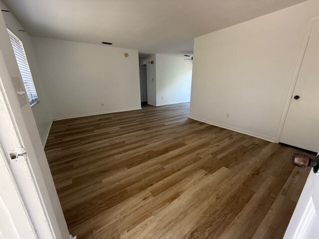Building Photo - 3041 Park Ln