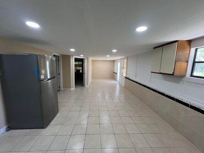 Building Photo - 5728 St Lucie Blvd