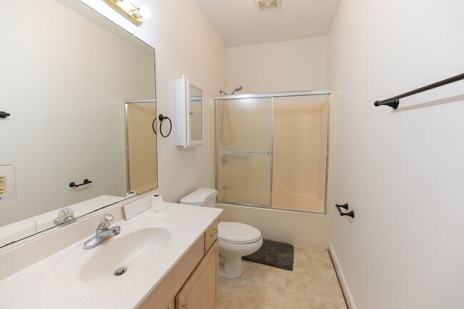 Building Photo - 4916 Gold Crest Dr