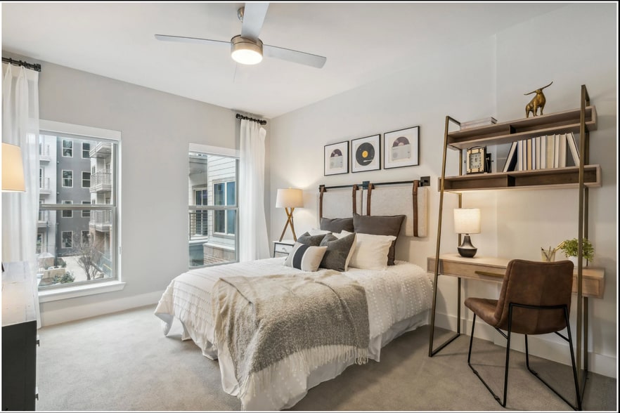 Building Photo - 12389 Merit Dr