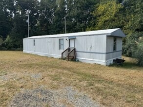 Building Photo - 248 Jolly Roger Dr