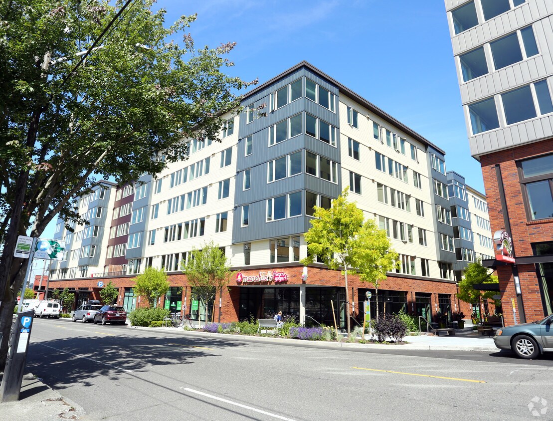 Green Lake Village Seattle