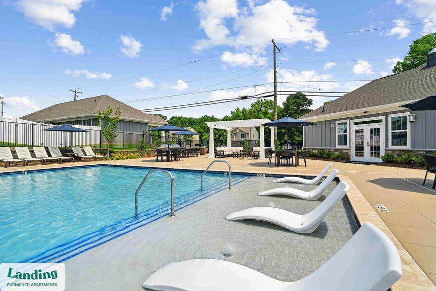 Building Photo - 1720 Rocky River Rd