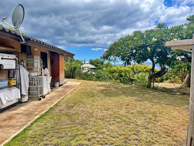 Building Photo - Maui Meadows - 2 Bed 1 Bath Unfurnished Cottage with Panoramic Ocean Views