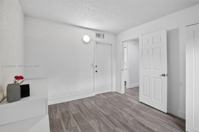 Building Photo - 4981 SW 122nd Terrace