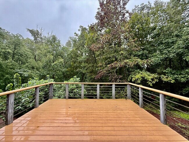 Building Photo - 5820-5810 10 Springs Ln