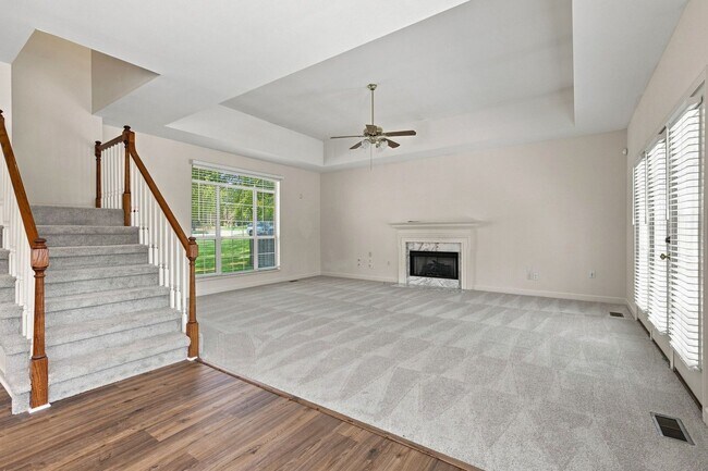 Building Photo - 605 Brelan Ct
