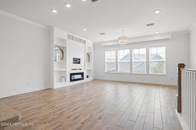 Building Photo - 29 Ibiza Ct