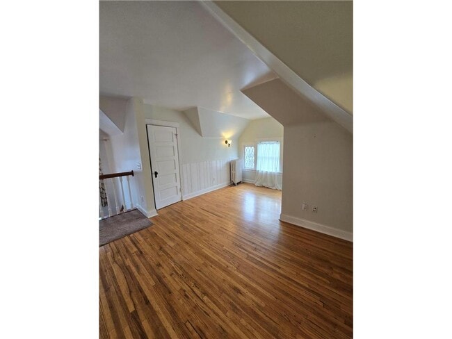 Building Photo - 1712 W 31st St